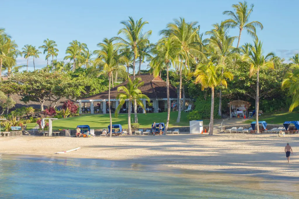 Napua Restaurant at Mauna Lani Beach Club